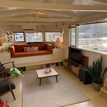 One Of A Kind Houseboat On The Canal Amstel 别墅 *