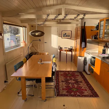 别墅 One Of A Kind Houseboat On The Canal Amstel
