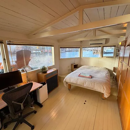 One Of A Kind Houseboat On The Canal Amstel Amsterdam
